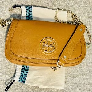 Tory Burch Amanda Logo Shoulder/Clutch/Crossbody Flap Bag in Pebbled Leather